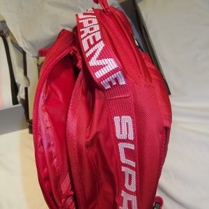 Supreme ss18 backpack